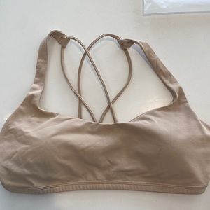 LULULEMON BEIGE SPORTS BRA